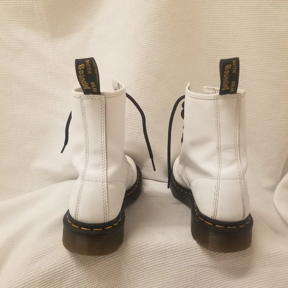 Dr. Martens 1460 Boots FIRM PRICE - Picture 5 of 10